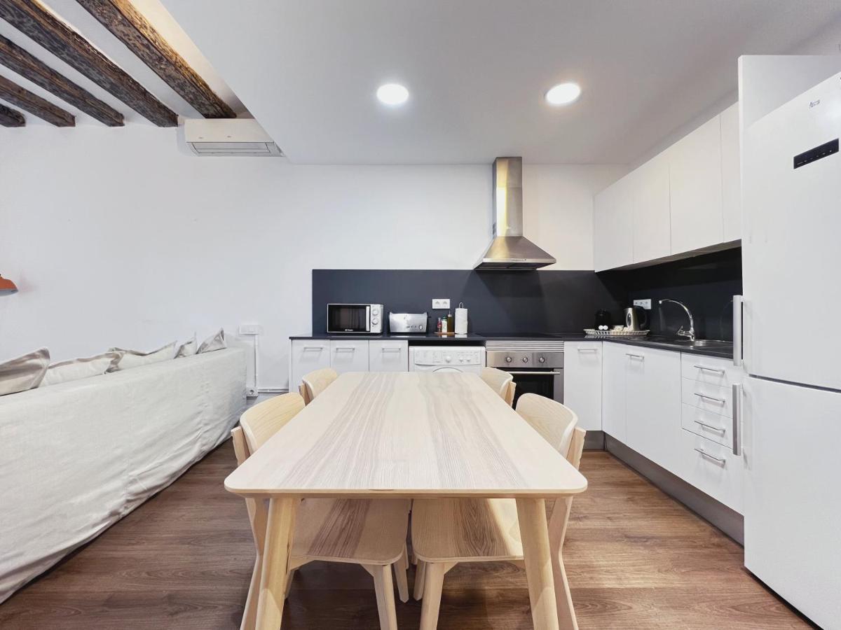 Stay U-Nique Apartments Vila De Gracia Barcelona Luaran gambar